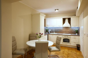 Central Apartment 2